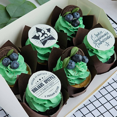 «Ягодная крепость» купить - первоуральск.сладкоежкин.рф