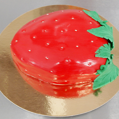 Торт "Клубника" купить - первоуральск.сладкоежкин.рф