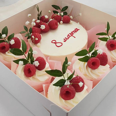 Ягодная нежность купить - первоуральск.сладкоежкин.рф